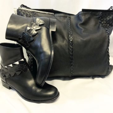 Black Moto Accessories