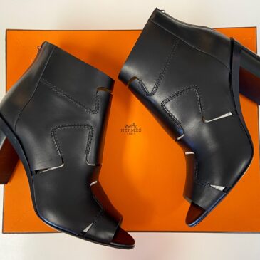 Hermes Booties